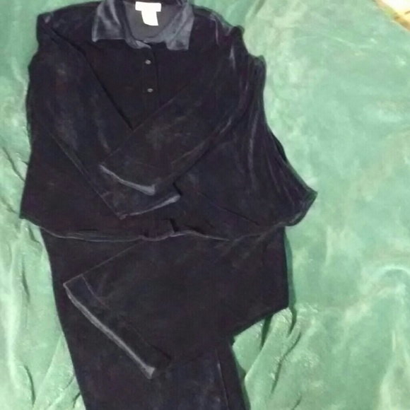 Navy blue Evan Picone velour two piece set - Picture 8 of 8